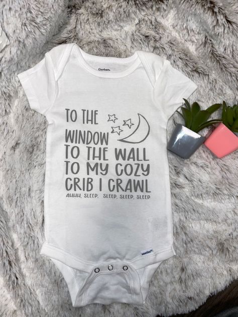 Cricket Onesie Ideas, Circuit Onesie Ideas, Diy Onesie Decorating, Cricut Onesie Ideas, Craft Booth Design, Onesie Decorating, Funny Baby Onesie, Custom Baby Onesies, Cricut Baby