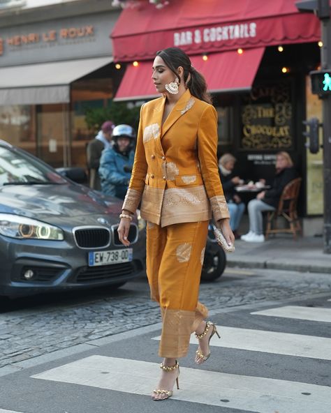 @houseofmisu takes over the Paris streets in our Gul Silk Pantsuit and we're in awe of this look😍💛✨ This pantsuit is absolutely perfect for your festive and wedding Soiree✨✨ Shop the look on the website or dm us for more details. www.shriyasinghi.com . . . . #shriyasinghi #festivewear #silkpantsuit #banarasisilk #fusionwear #modernindian #diwalioutfit #weddingoutfit #shippingworldwide Silk Pant Suit, Diwali Outfits, Paris Street, Festival Wear, Wedding Outfit, That Look, Silk, Festival, Clothes Design