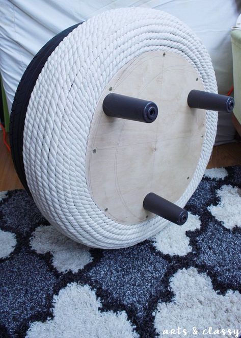 DIY+Chic+Storage+Ottoman+Project+Tutorial+-+Tire+upcycle Tire Upcycle, Kursi Ban, Tire Ottoman, Crate Ottoman, Tire Chair, Diy Storage Ottoman, Tire Chairs, Reuse Old Tires, Tire Furniture