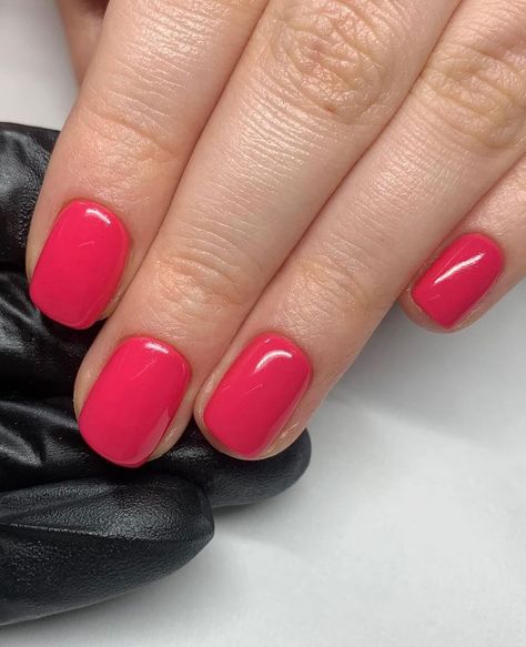 Pinky Red Nails, Bio Sculpture Gel, Bio Sculpture, Cuticle Nipper, Elegant Nails, April 29, Red Nails, Shades, Nails