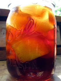 Lipton Sweet Tea Recipe, Best Sweet Tea, Sweet Tea Recipes, Smoothie Popsicles, Decaffeinated Tea, Southern Sweet Tea, Blueberry Breakfast Cake, Making Iced Tea, Tea Drink Recipes