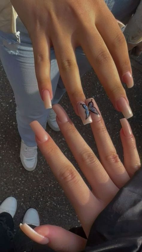 Matching Nails Butterfly, Matching Butterfly Nails With Best Friend, Matching Butterfly Nails, Nails Best Friends Art Ideas, Set Nails Bff, Matching Heart Nails With Best Friend, Matching Nails With Bsf, Uñas Matching Bff, Matching Acrylic Nails For Best Friends