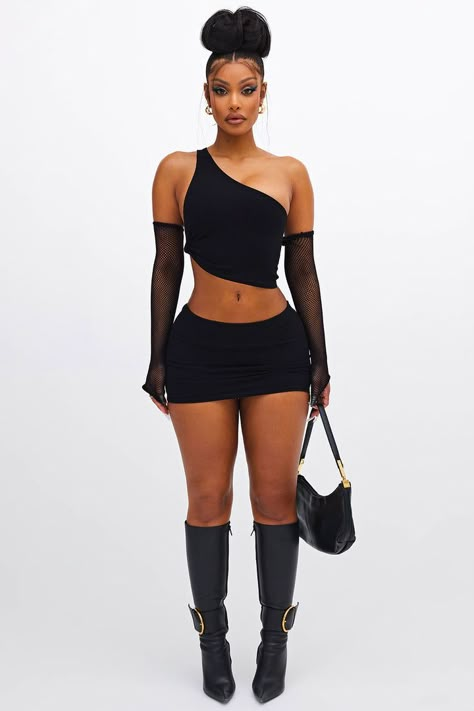 Cute Club Outfits Black Women, Club Fits Black Women, Fashion Nova Outfits Dresses, Festival Outfits Black Women, Club Outfits Black Women, Mini Skirt Outfit Black Women, Black Cropped Top, Fashion Nova Outfits, Micro Mini Skirt