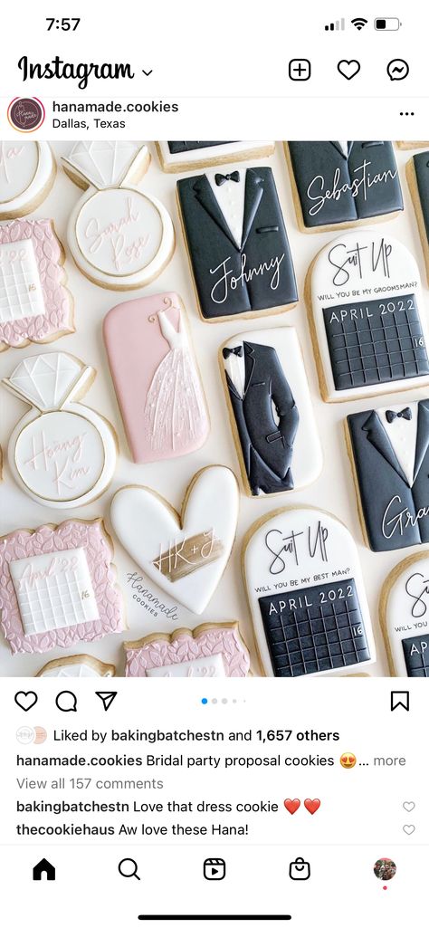 Proposal Cookies, Bridesmaid Cookies, Wedding Cookies Decorated, Bridal Cookies, Decorator Frosting, Be My Groomsman, Bridesmaid Boxes, Groomsmen Proposal, Proposal Box