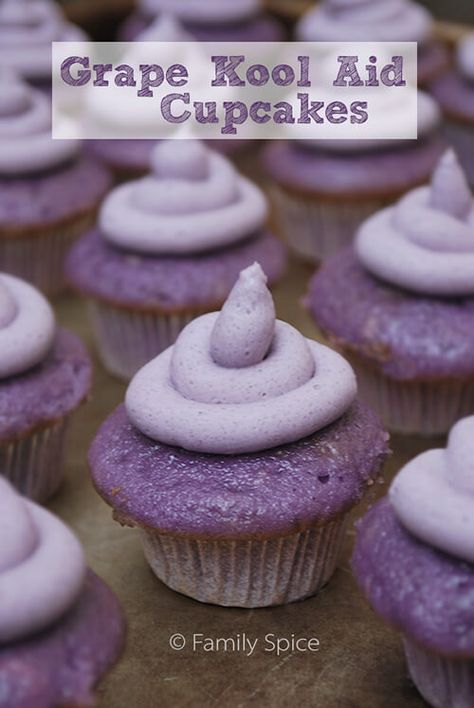 Grape Kool Aid, Cookies Cupcake, Purple Cupcakes, Ombre Cake, Spice Recipes, Dessert Cupcakes, Yummy Cupcakes, Kool Aid, Cup Cakes