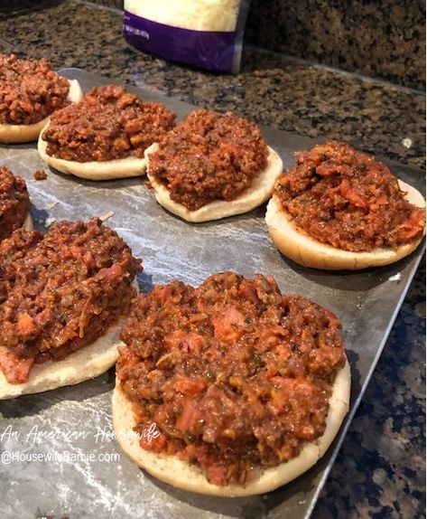 Pizza Burgers Recipe Hamburger Buns, Homemade Pizza Burgers, Pizza Burgers With Spam, Open Faced Pizza Burgers, School Pizza Burgers Recipe, Pizza Burgers Ground Beef, Stovetop Pizza, Pizza Burgers Recipe, Old School Pizza