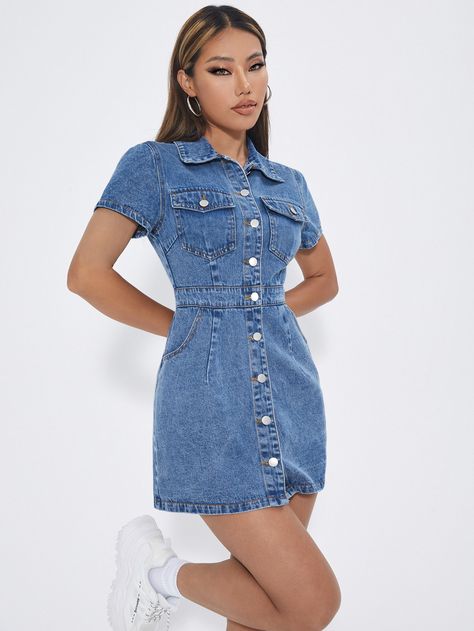 Short Denim Dress Outfit Summer, Jean Dress Short, Denim Button Down Dress, Denim Dress With Sleeves, Blue Jean Dress Outfit Summer, Denim Dress Accessories, Button Up Denim Dress, Cute Denim Dress, Casual Cute Outfits Summer Simple