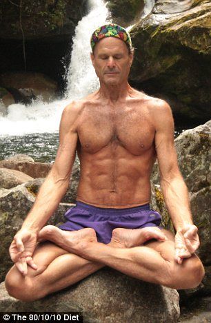 Author: Dr Douglas N. Graham, pictured, wrote the book The 80/10/10 Diet 80 10 10 Diet, Vegan Transformation, Get Rid Of Boils, Hclf Vegan, Raw Vegan Diet, Eating Vegan, Vegan Bodybuilding, Vegan Athletes, Vegan Inspiration