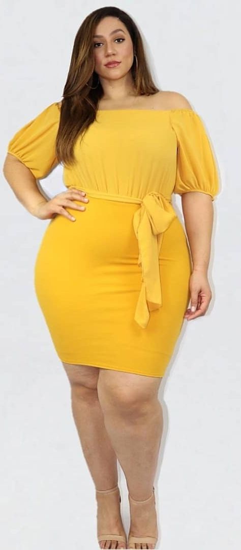 Beautiful Gif, Curvy Outfits, Figure Model, Full Figured, Bad Girl, Beautiful Dress, Peplum Dress, One Shoulder Dress, Beautiful Dresses