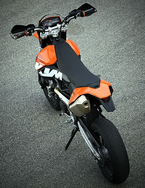 Motard Bikes, Hd 883 Iron, Ktm Supermoto, Freetime Activities, Ktm Motorcycles, Ktm 690 Enduro, Motorcross Bike, Motorbike Design, Ktm 690