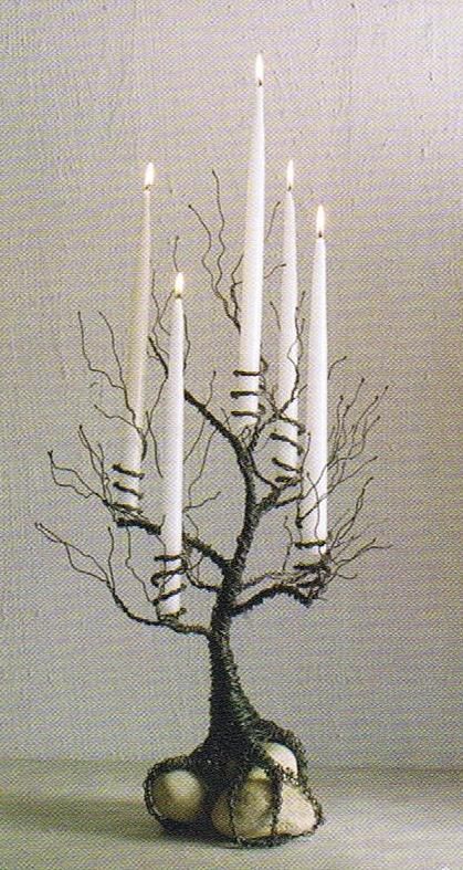 *love this idea but the pin doesn't go anywhere. Thought I'd pin it to see if I can figure it out. Tree Branch Candle Holder, Hantverk Diy, Tree Candle Holders, Wire Trees, Diy Candle Holders, Diy Candle, Wire Tree, Candle Tree, Woodworking Jigs