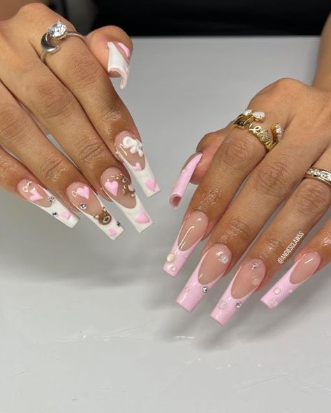 Acrylics With Hearts, Nail Ideas Birthday, Pearl French Tip, Acrylic Nails Pink, French Trip, Nails Heart, Edgy Nails, French Tip Acrylic Nails, Pretty Gel Nails