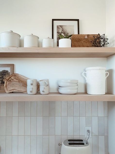 Wood Pantry Shelves, Wood Pantry, Kitchen Splashback Tiles, Pantry Shelves, Ceramic Subway Tile, Kitchen Colour Schemes, Fajardo, Studio Kitchen, Pasta Bowls