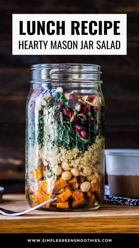 This easy-to-assemble, mason jar salad is perfect when you need lunch on the go! Packed with protein, healthy fat, and antioxidant rich pomegranate seeds, this autumn-inspired salad is sure to keep your body fueled through the afternoon. Feel free to prep the ingredients the night before, and have a tasty + healthy lunch waiting for you in the fridge the next day! Jar Lunch Ideas, Packed Lunch Recipes, Jar Meal Prep, Mason Jar Meal Prep, Mason Jar Lunch, Macrobiotic Recipes, Salad Jar Recipe, Mason Jar Salads, Hearty Snacks