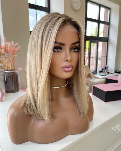 Ash Blonde Lace Front Wigs, Human Lace Front Wigs, Wigs For White Women, Olive Oil Hair, Blonde Bob Wig, Ash Blonde Highlights, Light Blonde Hair, Blonde Lace Front Wigs, Ash Blonde Hair