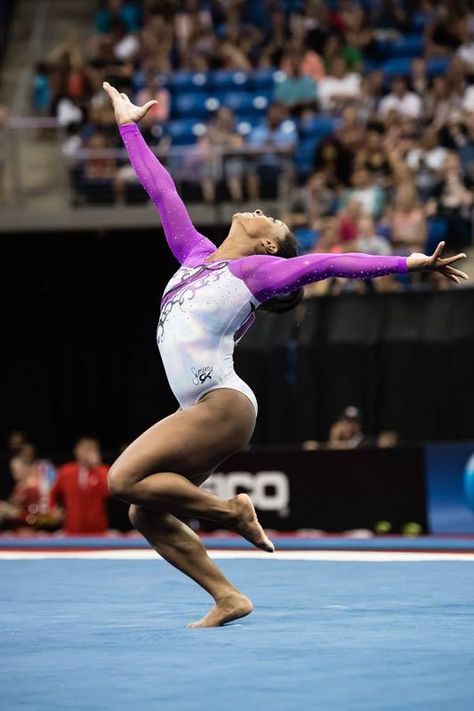 Simone Biles Mckayla Maroney, Laurie Hernandez, Elite Gymnastics, Olympic Badminton, Gymnastics Quotes, Jordyn Wieber, Olympic Games Sports, Olympic Trials, Gymnastics Photos