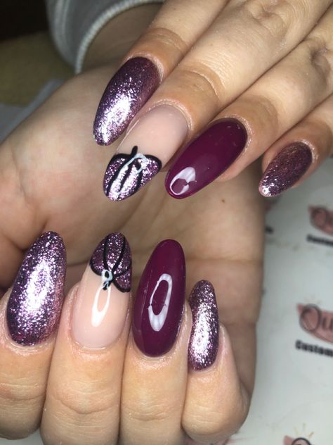 Halloween Nails Burgundy, Purple Pumpkin Nails, Pink Pumpkin Nails, Halloween Chic, Dark Red Nails, Purple Pumpkin, Pumpkin Nails, Glitter Pumpkins, Inspired Nails