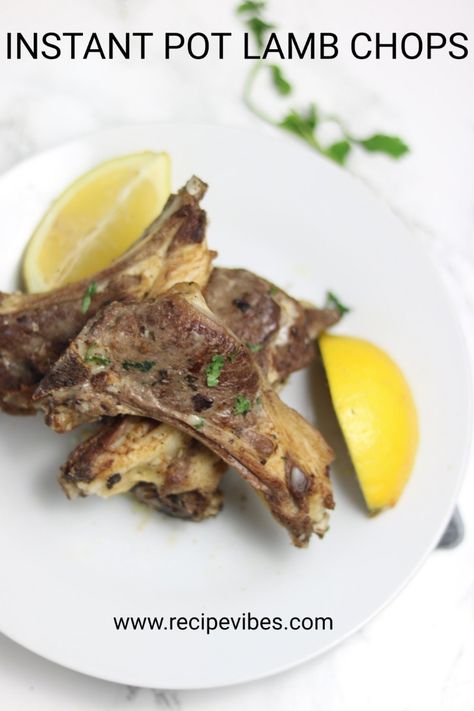 Easy pressure cooker lamb chops recipe made in thw instant pot Pressure Cooker Lamb, Lamb Loin Chop Recipes, Oven Dinners, Lamb Chops Recipe, Shabbat Recipes, Instapot Meals, Roasted Potato Salads, Lamb Loin Chops, Lamb Steaks