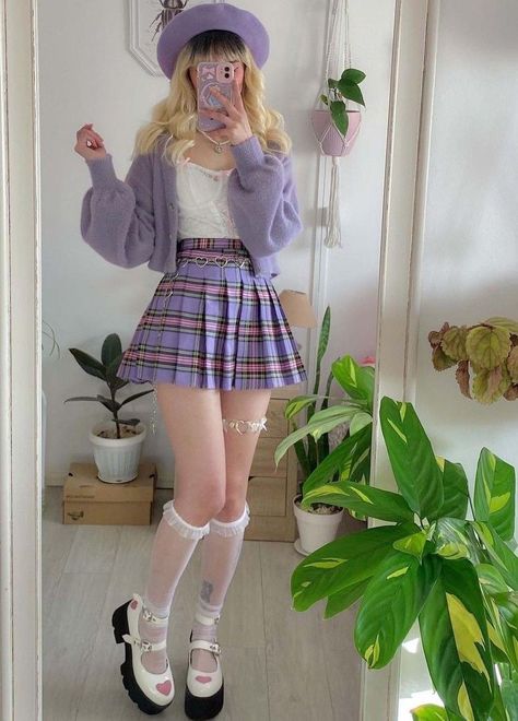 Kawaii Outfit Ideas, Mode Kawaii, Mode Grunge, Pastel Girl, Purple Outfits, Kawaii Fashion Outfits, Skirt Outfit, Plaid Skirt, Really Cute Outfits