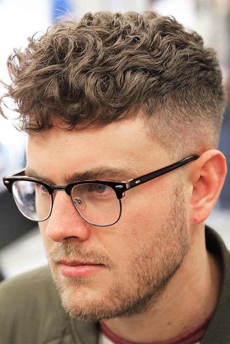 Crew Cut Hair, Oval Face Men, Mens Hairstyles Curly, Popular Short Haircuts, Military Haircut, Crop Haircut, Men Haircut Curly Hair, Wavy Hair Men, Mens Haircuts