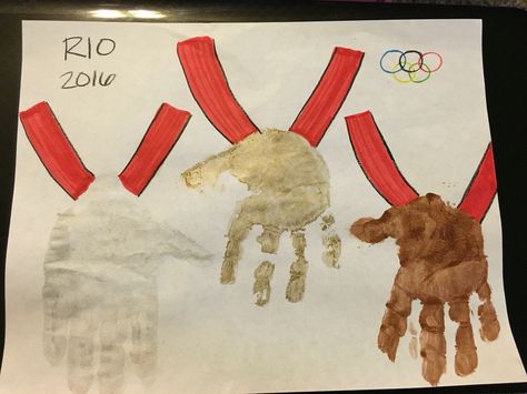 Olympic Themed Crafts For Preschool, Infant Olympic Crafts, Winter Sport Crafts For Toddlers, Olympics Art For Toddlers, Summer Olympics Crafts For Toddlers, Olympic Crafts For Toddlers, Sport Activities For Toddlers, Olympic Games For Kids Activities, Winter Sports Crafts For Toddlers