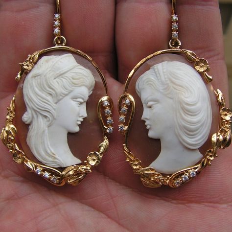 Vintage cameo jewelry