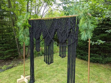 Black Wedding Arch, Boho Wedding Altar, Black Boho Wedding, Black Macrame Wall Hanging, Tapestry Headboard, Macrame Wedding Arch, Boho Wedding Arch, Cottagecore Wedding, Macrame Wedding Backdrop