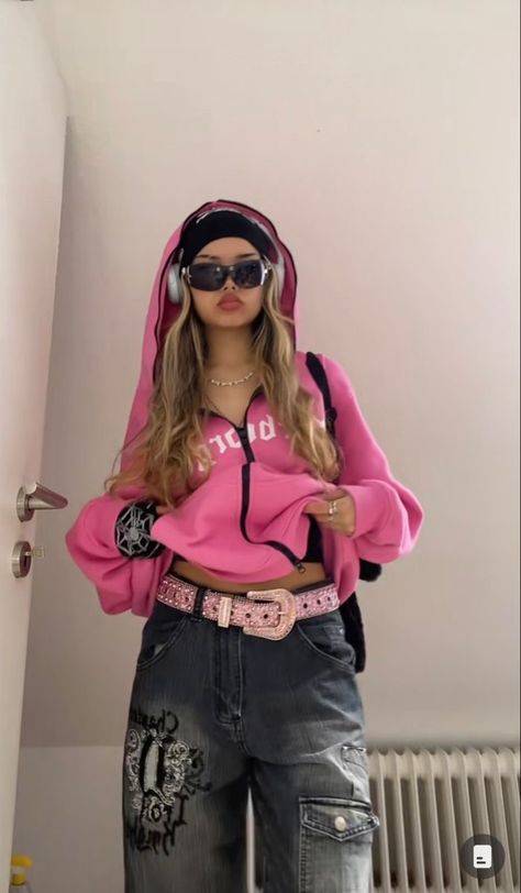 Chica Hip Hop, Pakaian Hipster, Looks Hip Hop, 00s Mode, Fest Outfits, Tomboy Outfits, Tomboy Style Outfits, 2000s Fashion Outfits, Cooler Look