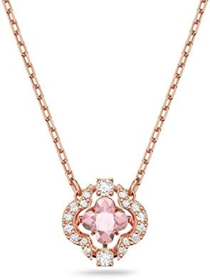 Radiant crystals and rose-gold plated chains #vday #charms #swarovski #galentines #rosegold #rhodium #wishlist #shopping #necklace #jewelry #idea #giftsforher #her #girls #swarovski Clover Jewelry, Dance Necklace, Pink Swarovski, Swarovski Necklace, White Crystals, Clover Necklace, Clear Crystals, Swarovski Jewelry, Love Is In The Air