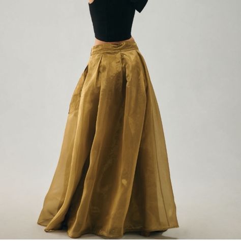 Long taffeta skirt