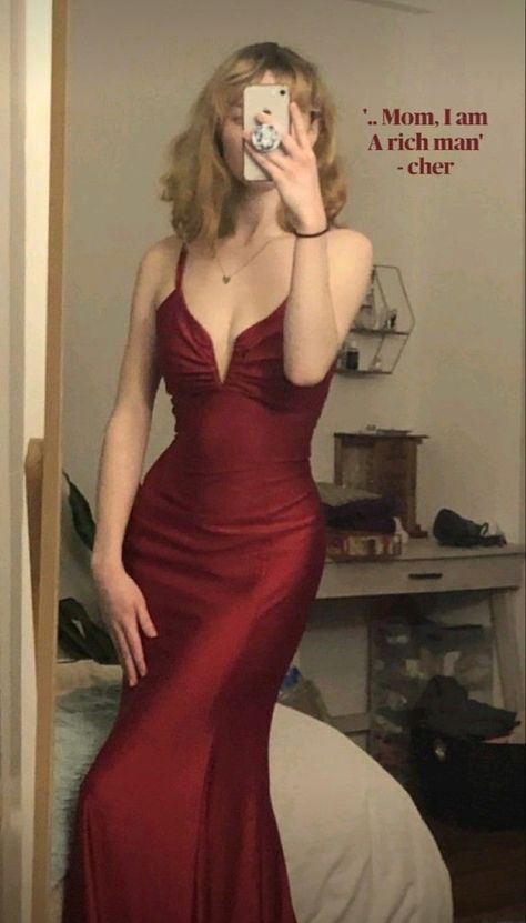 Maroon Prom Dress, Dream Prom Dress, Dress Aesthetic, Grad Dresses, Evening Dresses Prom, Cherry Red, Elegant Outfit, Ball Dresses, Dream Dress