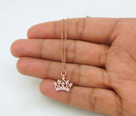 Crown Locket Gold, Simple Lockets For Gold Chain, Chain Lockets Gold Simple For Women, Gold Chain Locket For Women, Chain Lockets Gold For Women, Simple Gold Chains For Women, Chain Lockets Gold Simple, Kids Necklace Gold, Kids Jewelry Gold