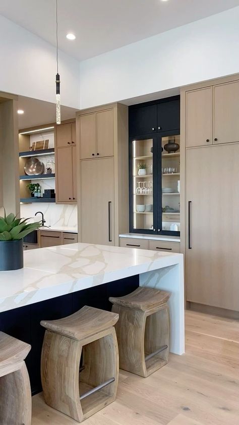 Double Waterfall Island Kitchen, Kitchen Sink In Island Layout, L Kitchen Layout With Island, Kitchen Designs With Island, Kitchen Alternative, Kitchen Design Minimalist, Contemporary Interior Design Kitchen, Island Lighting Kitchen, Wood Kitchen Chairs