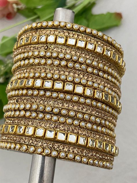 Colourful Bangles, Gold Bangles Set, Golden Bangles, Jewellery Bangles, Pearl Bangles, Pakistani Jewellery, Beaded Bangles, Stone Bangles, Bridal Chura