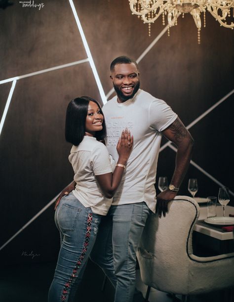 Emmanuel Ikubese & Anita Adetoye's Pre-wedding Photos are Major Goals Anita Adetoye, State Of Origin, Wedding Color Combos, Pre Wedding Shoot Ideas, Glam Photoshoot, Pre Wedding Shoot, Black Love Couples, Stylish Couple, Couple Photoshoot Poses