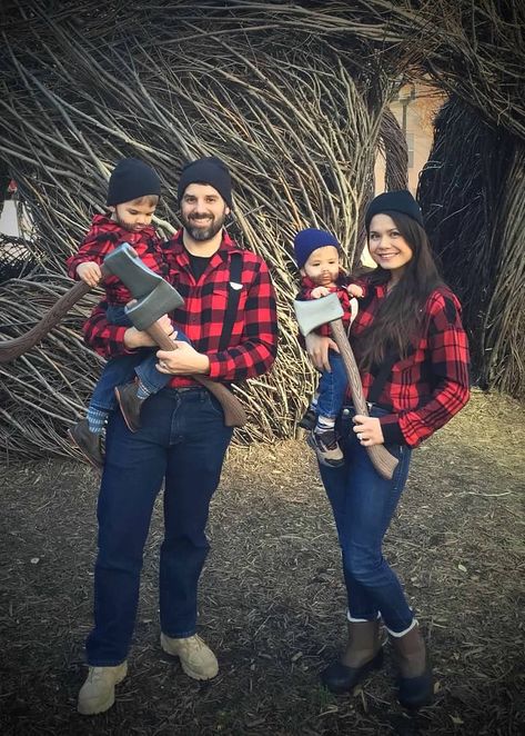 Lumberjack Costume, Family Costumes, Lumberjack, Couple Photos