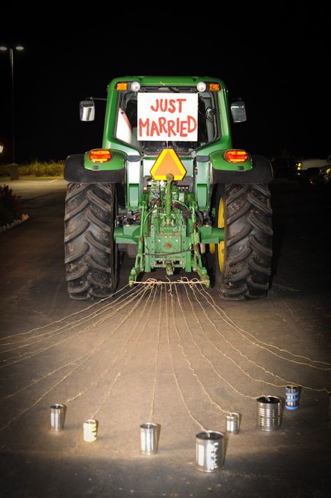 Wedding Ride, John Deere Wedding, Farmer Wedding, Country Western Wedding, Wedding Limo, Country Theme Wedding, Country Theme, Red Tractor, When I Get Married