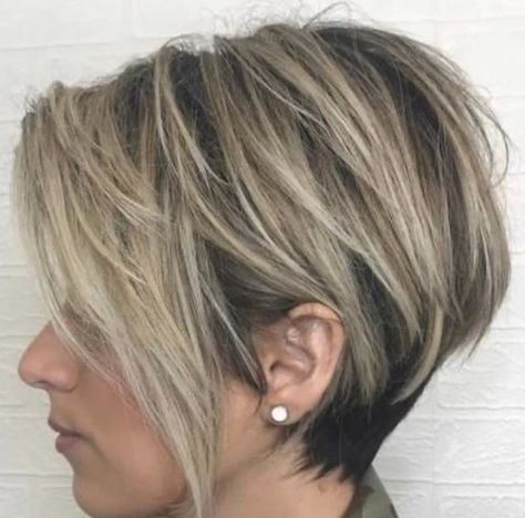 Asymmetrical Bob Haircuts for All: Find Your Perfect Style Asymmetrical Layered Bob, Stacked Undercut, Asymetrical Haircut Edgy Bob, Asymetrical Haircut Edgy, Haircut Edgy, Asymetrical Haircut, Curly Bobs, Hair Asian, Edgy Bob