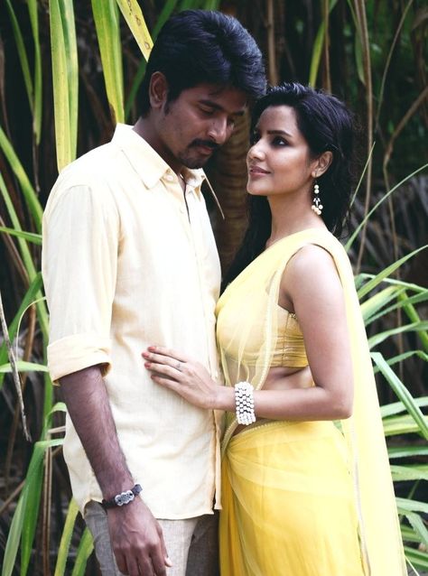 Sivakarthikeyan Doctor Movie Images, Doctor Movie, Ethir Neechal, Instant Motivation, Priya Anand, Actor And Actress, Tamil Songs Lyrics, Unseen Images, Tamil Songs