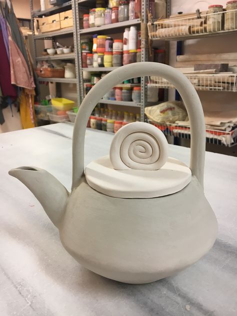 Tea pot on progress 👍🏻 ceramic teapot Teapot Clay Ceramics, Hand Built Teapot, Ceramic Teapots Handbuilt, Clay Modelling, On Progress, Coil Pottery, Ceramic Teapot, Ceramics Ideas, Pottery Glazes