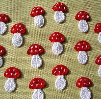 Appliques Au Crochet, Crochet Applique Patterns Free, Crochet Appliques, Crochet Market, Crochet Mushroom, Crochet Food, Crochet Bookmarks, Haken Baby, Crochet Motifs