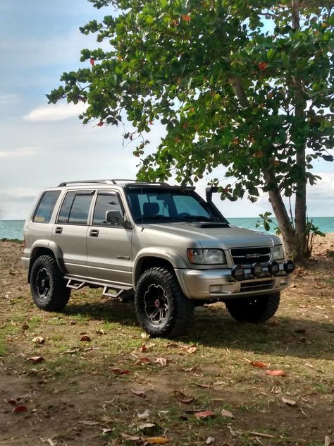 Isuzu Bighorn, Isuzu Panther, Future Vehicles, Isuzu Trooper, Offroad Vehicles, Wagons, Camper Van, Cars And Motorcycles, Panther