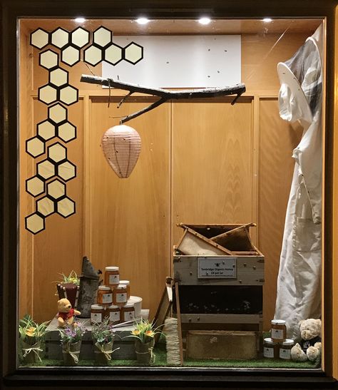 Bee Window Display, Honey Brand, Bee Shop, Honey Packaging, Honey Shop, News Paper, Shop Window Displays, Window Displays, School Shopping