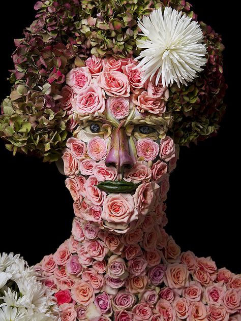 Gabi Fencing Masks, Digital Exhibition, Giuseppe Arcimboldo, Veggie Art, Basic Art, The Light Is Coming, Flower Makeup, Paper Collage Art, Still Lifes