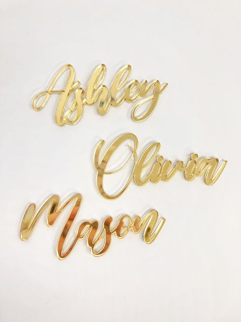 Name Tags Wedding Table, Acrylic Name Tags, Place Names Wedding, Name Tags Wedding, Wedding Table Name Cards, Wedding Name Tags, Personalized Place Cards, Wedding Acrylic, Wedding Place Names