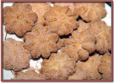 Mexican Holiday Recipes, Recipe Keeper, Mexican Cookies, Mexican Sweets, Mexican Pastries, Mexican Sweet Breads, Mexican Wedding Cookies, Mexican Dessert Recipes, Mexico Food