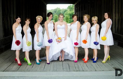 bridesmaids Rainbow Wedding Theme, Multicolor Wedding, Boda Mexicana, Rainbow Wedding, Bright Wedding, Lesbian Wedding, Gay Wedding, Wedding Wishes, White Dresses