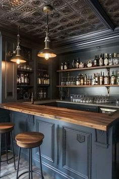 https://pin.it/461As7JDx Classy Basement Bar, Irish Pub Style Basement Bar, Basement Bar Black, Home Bourbon Bar, Basement Ideas Hangout Room, Basement Bar Design Ideas, Bourbon Bar Ideas, Pub Style Basement, Cool Basement Ideas Hangout Room