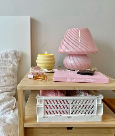 Y2k Bedside Table, Bedside Table Aesthetic Pink, Coquette Bedside Table, Bed Side Table Pink, Barbiecore Nightstand, Clean Room Aesthetic, Pink Bedroom Decor, Classy Bedroom, Uni Room