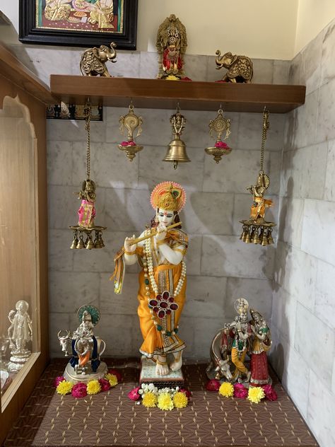 Krishna Puja At Home, Pooja Photos, Hari Krishna, Radha Krishna Temple, Krishna Mandir, Brick House Designs, Pooja Decor, India Home Decor, Temple Design For Home